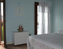 Bed & Breakfast B&B La Magnolia (Ostiglia, Ý)