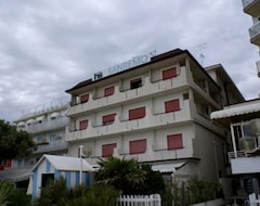 Khách sạn Hotel Sanremo (Lido di Jesolo, Ý)