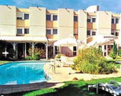 Hotel Kyriad Toulon Est Hyeres La Garde (La Garde, Francuska)
