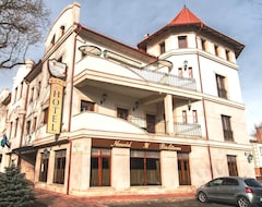 Nimrod Biohotel and Biorestaurant (Karcag, Hungría)
