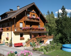 Bed & Breakfast Waldhaus (St. Martin am Tennegebirge, Áo)