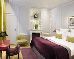 Hotel Bourgogne & Montana (Paris, France)