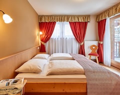 Hotel Amonit (Corvara in Badia, Italia)