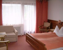 Khách sạn Ferienhotel Knollhof (Ramsau am Dachstein, Áo)