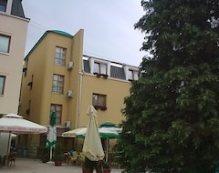 Otel Apartments Passage (Vrnjačka Banja, Sırbistan)