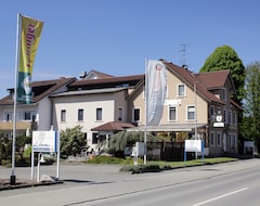 Khách sạn Hotel Lowen (Meckenbeuren, Đức)