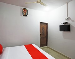Oyo 63063 Yadav Hotel And Restaurant (Surajgarh, Indien)