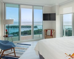 Khách sạn Overlooking The Ocean From All Angles! Ultra Luxury Free: Park, Pool (Miami, Hoa Kỳ)