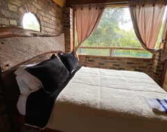 Khách sạn Amadeus Garden Guesthouse (Victoria Falls, Zimbabwe)