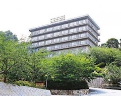 Khách sạn Ginsuisou Choraku (Kobe, Nhật Bản)
