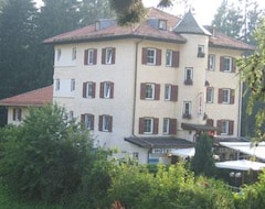 Hotel Roen Ruffre-Mendola (Ruffrè-Mendola, Italy)