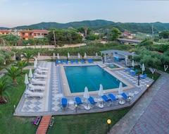 Hotel Stefani (Sarti, Greece)