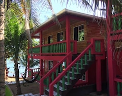 Hotelli Las Palmeras Beachfront Boutique (Corn Islands, Nicaragua)