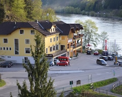 Pansion Gasthof zur Donaubrucke (Ardagger, Austrija)
