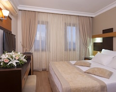 Kandelor Hotel (Alanya, Turkey)