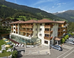 Khách sạn Hotel Jager Hans (St. Martin in Passeier, Ý)