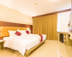 Hotelli Hotel Hemingways Silk (Patong Beach, Thaimaa)