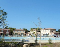 Otel Villa Nanou (Santa-Maria-Poggio, Fransa)