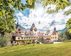 Naturhotel Schloss Kassegg (Sankt Gallen, Austria)