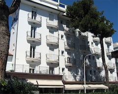 Khách sạn JH Villa Mare (Riccione, Ý)