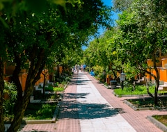 Ozlem Garden Hotel (Side, Tyrkiet)