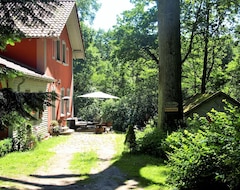Koko talo/asunto Altes Forsthaus Im Naturpark, Alleinlage, Eigeneterrasse, Sauna, Viele Badeseen (Garzau-Garzin, Saksa)