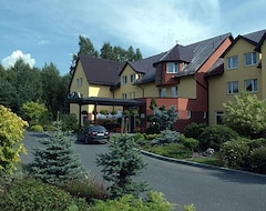 Hotelli Sylwia (Sośnicowice, Puola)