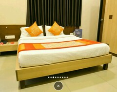 Khách sạn Hotel Midtown Inn (Trimbak, Ấn Độ)