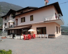 Otel Garzola (Ossuccio, İtalya)