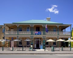 Khách sạn The Richmond Arms Hotel (Richmond, Úc)
