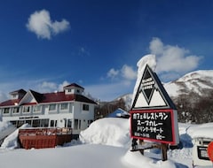 Hotel Black Diamond Lodge (Niseko, Japón)