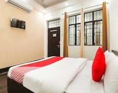 Oyo 62083 Hotel Pacifica (Lucknow, India)