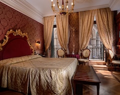 Oda ve Kahvaltı Bellevue Luxury Rooms - San Marco Luxury (Venedik, İtalya)