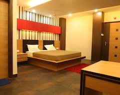 OYO 2087 Hotel Trimoorti (Kolkata, India)