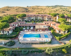 Khách sạn Argentario Osa Resort (Orbetello, Ý)