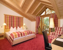 Khách sạn Dolomitengolf Hotel & Spa (Lavant, Áo)