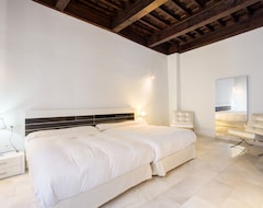 Hotelli Elvira Suites (Granada, Espanja)