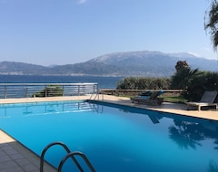 Toàn bộ căn nhà/căn hộ Sea Front Sunrise Luxury Villa (Nafpaktos, Hy Lạp)