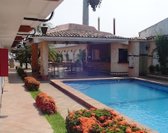 Khách sạn Hotel & Suites Coral (Puerto Vallarta, Mexico)