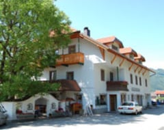 Hotelli Pension Hinterleithner (Hofamt Priel, Itävalta)