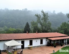 Toàn bộ căn nhà/căn hộ Finca La Naguada Casa Rural En Asturias (Infiesto, Tây Ban Nha)