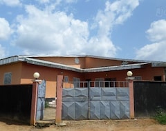 Khách sạn Motel La Principaute (Sangmélima, Cameroon)