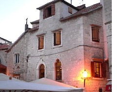 Hotel Vanjaka (Trogir, Croatia)
