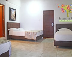 Hotel Primavera Plaza (Melgar, Kolumbija)
