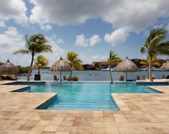 Khách sạn Spanish Water Beach Resort (Willemstad, Curacao)