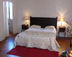 Bed & Breakfast Chambres d'Hotes Logis de l'Astree (Saint-Bris-des-Bois, Pháp)