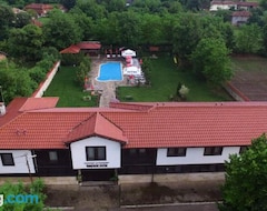 Casa/apartamento entero Guesthouse Cherni Lom (Dve Mogili, Bulgaria)