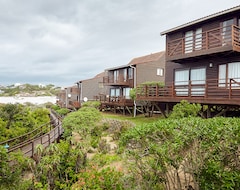 Hotel First Group Kowie River Chalets (Port Alfred, South Africa)
