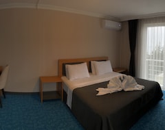 Silver Continent Hotel (Silivri, Turkey)