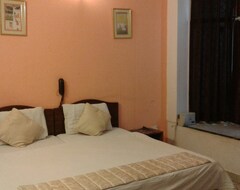 Khách sạn OYO 708 Hotel Sanjeevni (Noida, Ấn Độ)